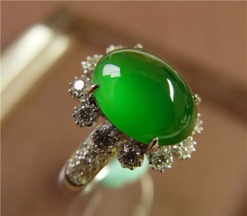 泰国红宝石戒指价格多少 现在流行哪种宝石戒指