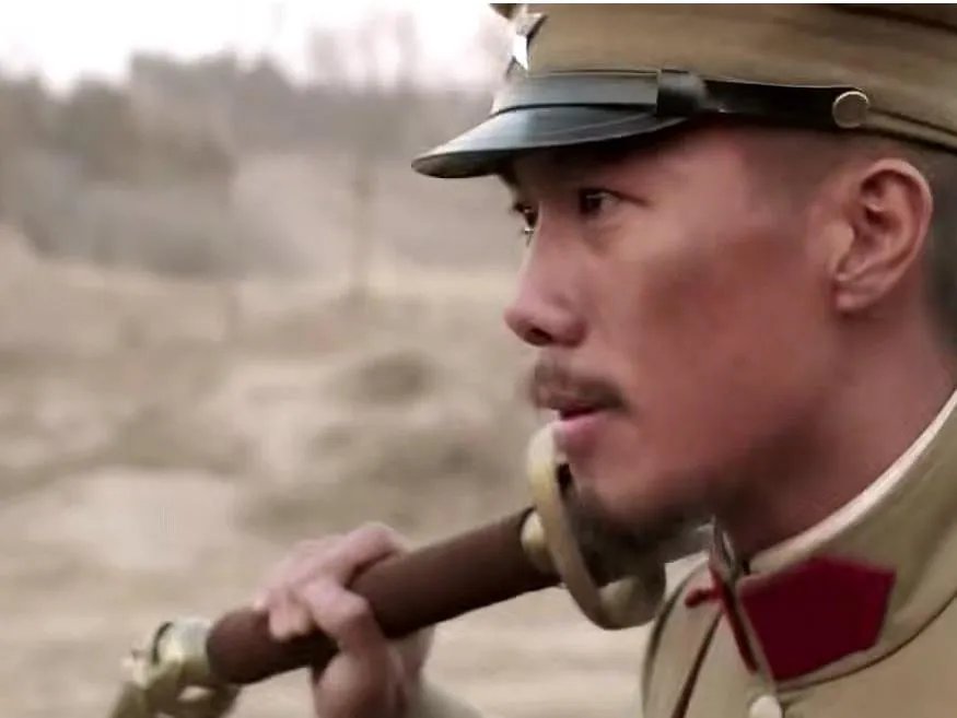 储世新原型是谁 储世新为什么踩地雷