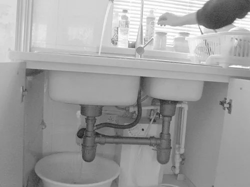 厨房下水管的材料选择及安装方法