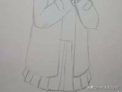 简单动漫人物手绘教程？