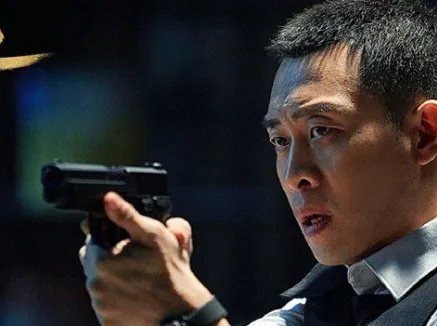 《重生》秦驰是什么身份 秦驰的结局是什么