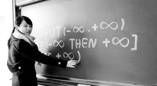 在大学里和一个女学霸谈恋爱是一种什么体验?