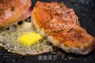 黑醋配香煎黑毛猪 Berkshire Pork Chop