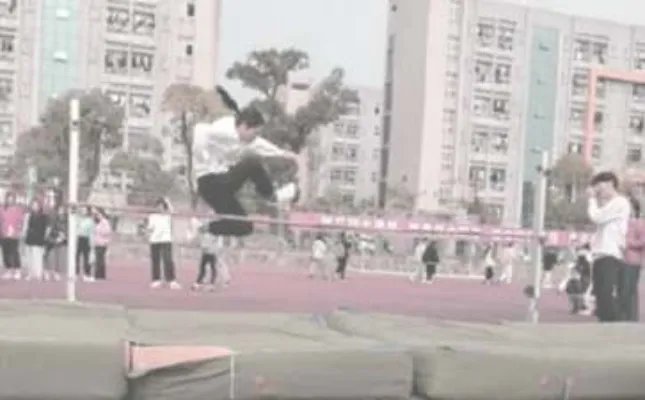 致跳高运动员的优秀发言稿