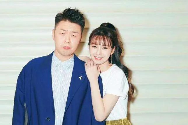 杜海涛和沈梦辰清空了对方相关微博，两个人之间发生什么事情了？