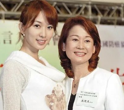 林志玲什么时候结婚的