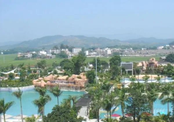 清远泡温泉哪里好 清远温泉度假村排名