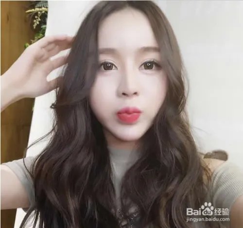 中长发烫发发型图片