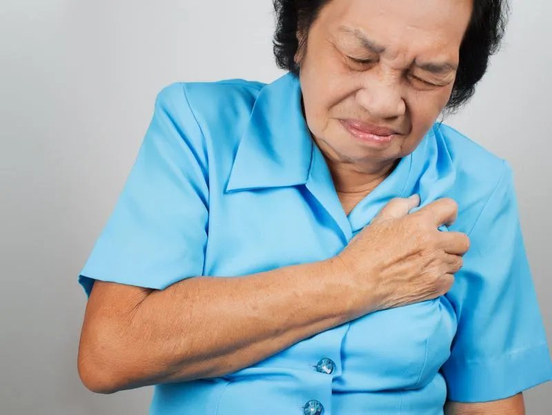 “急性心肌梗死”人间死神，远离这6个危险因素，让心脏重回健康