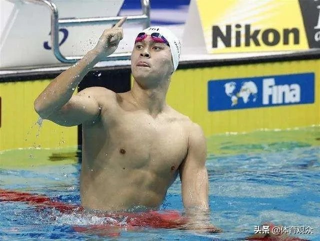 我国优秀游泳运动员有谁？