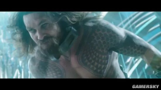 海后“媚拉”性感写真大片 深V豪乳前凸后翘