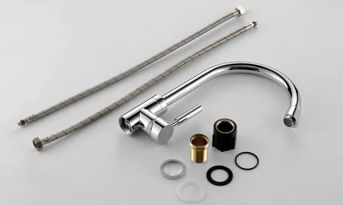 冷热水龙头怎么拆