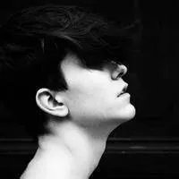 网抑云伤感头像大全