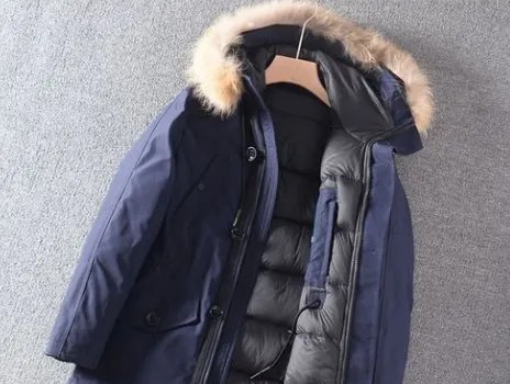 波士顿羽绒服极寒区别。