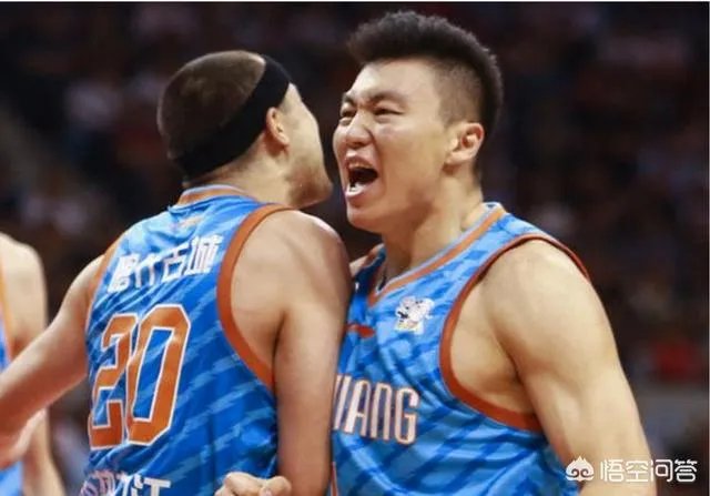 宝岛詹姆斯的周仪翔加盟新疆,他和焦作詹姆斯李根一起,两个詹姆斯能干翻其他队吗?为什么?