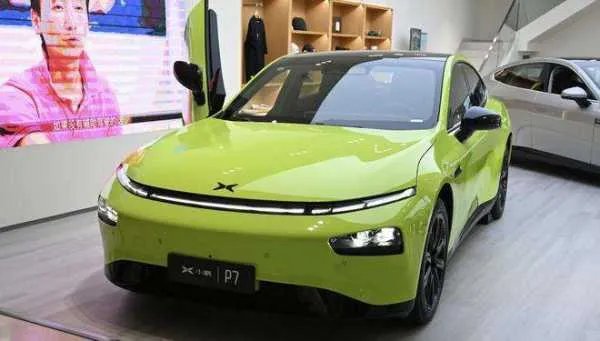 油价或迎年内“第五涨”，多个加油站爆满，你会考虑购买新能源车吗？