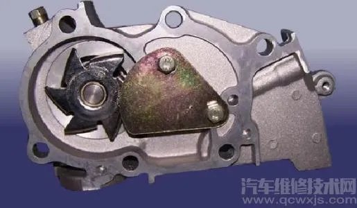 冷却系统的作用 冷却系统的组成（图解）