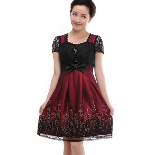 新婚婆婆装一般多少钱  结婚婆婆礼服如何挑选