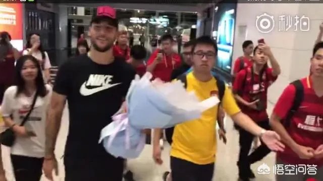 古德利下一站可能是欧冠球队，你是怎么样看的？