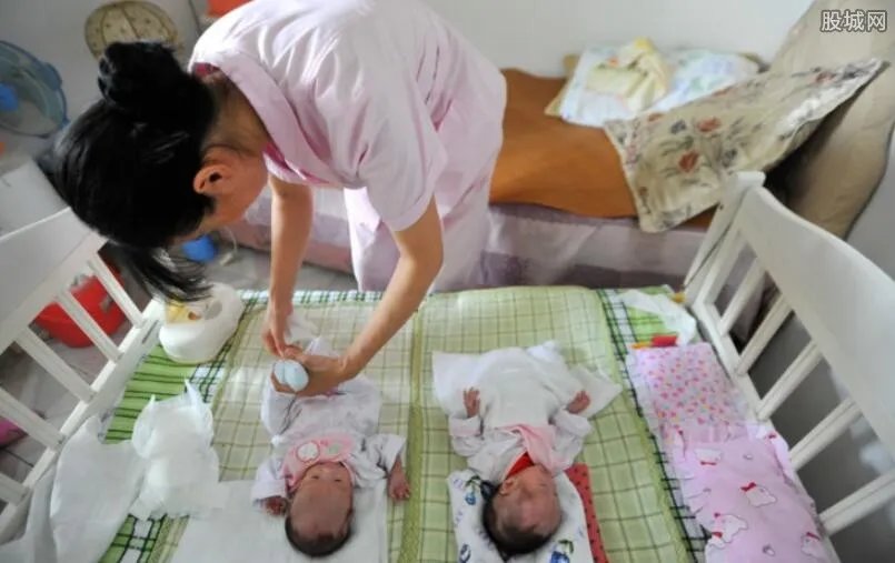 2017年月嫂多少钱一个月 上海月嫂价格一览