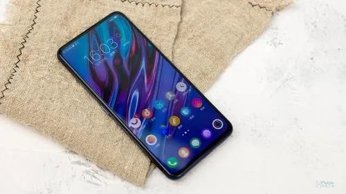 2019国产中高端特色手机推荐