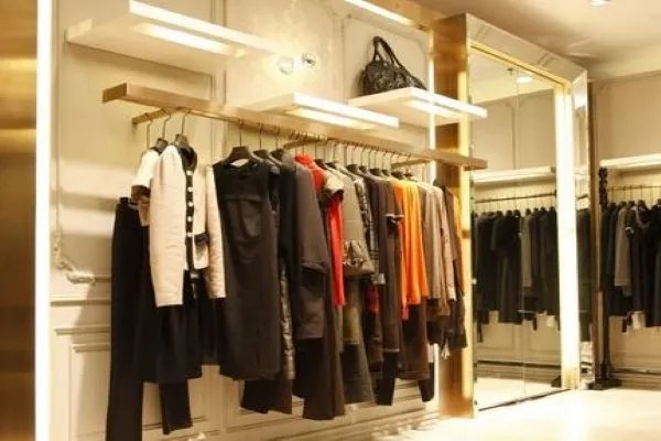 哪里有回收库存衣服的