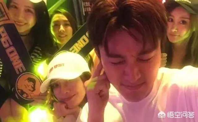 看完贾乃亮的微博，你会选择爱还是被爱？