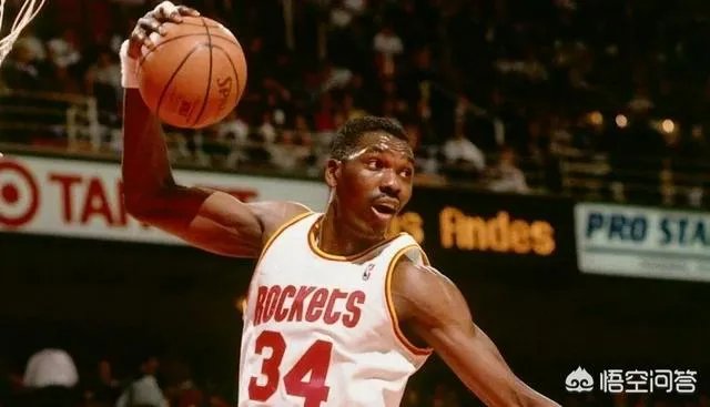 哈基姆·奥拉朱旺打球有什么特点吗？