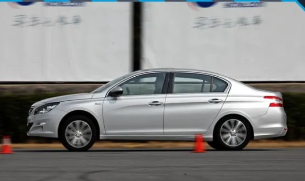 东风标致408这车怎么样?