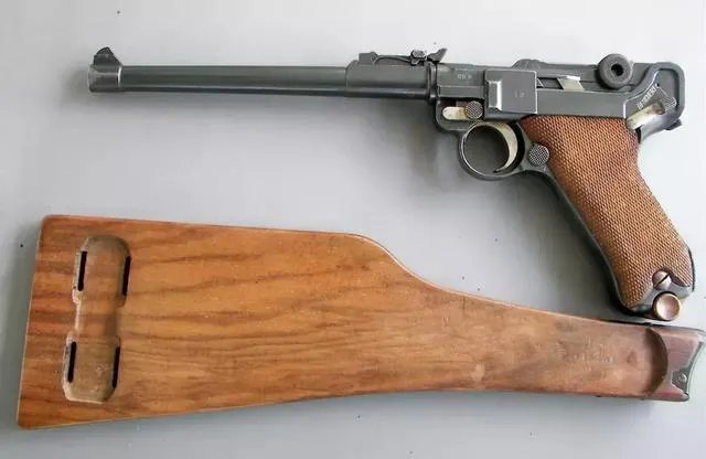 加了枪托的毛瑟驳壳枪盒子炮到底性能能提升多少？