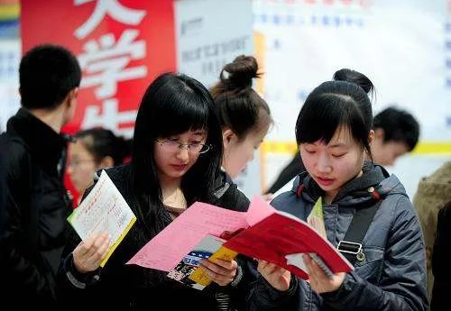 刚到广州怎么找工作