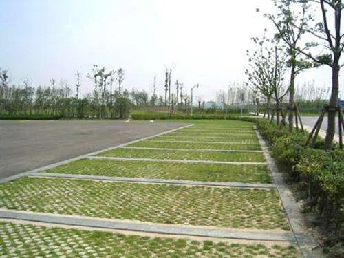 草坪砖怎么铺设