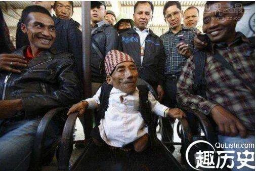 世界第一袖珍矮人钱德拉,第一女性袖珍人印度乔蒂·阿姆奇