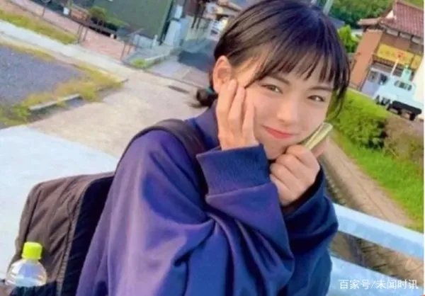 16岁学生“男扮女装”走红，因长相太甜美，后来怎样了？