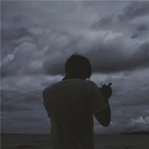 网抑云伤感头像大全