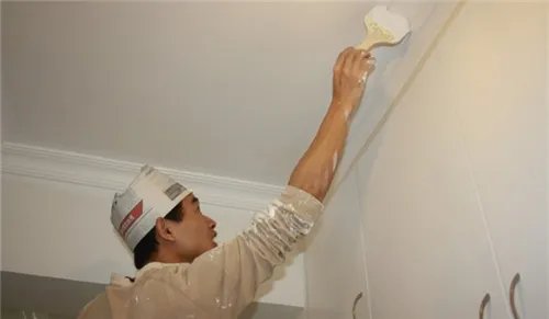 刷墙的步骤和材料是什么