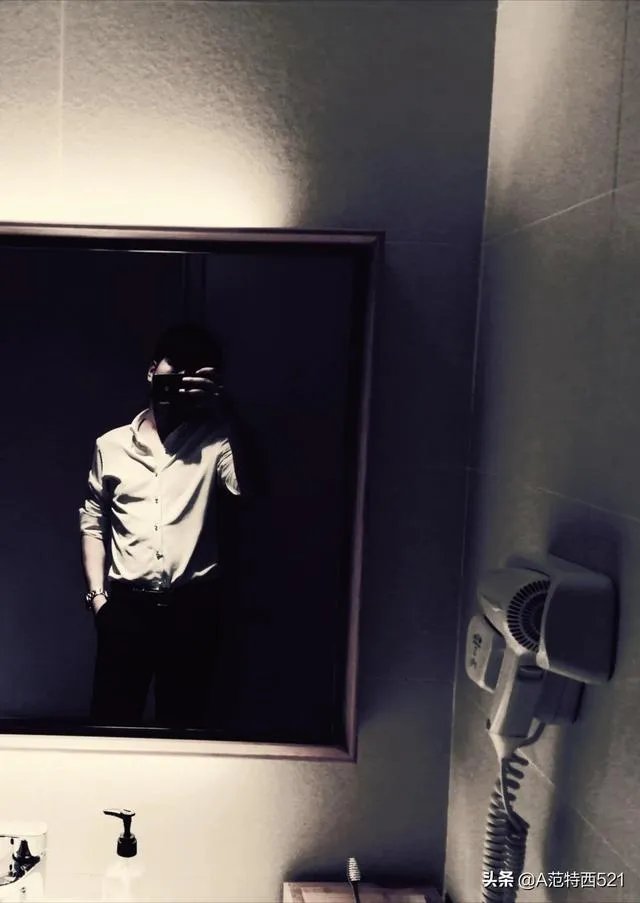 三十六岁的男人都是什么状态，晒晒你们的照片吧？