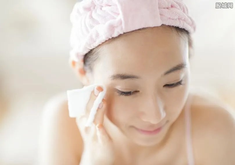 洗面奶什么牌子好 世界十大洗面奶排行榜