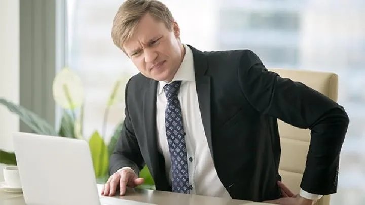 腰痛的原因有哪些