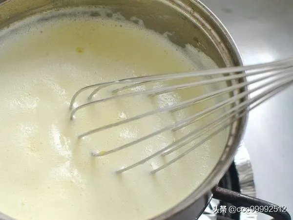 家庭自制冰淇淋简易做法?