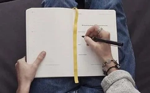 让座优秀作文400字