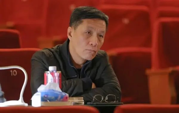 冯远征就任北京人艺第五任院长，对人艺未来发展将带来哪些影响？