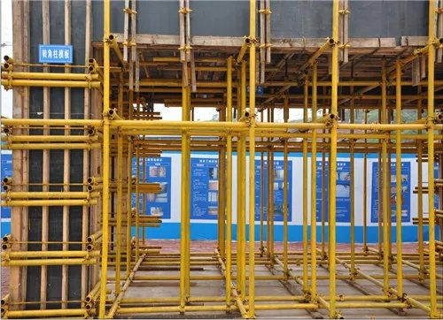 立杆间距规范是多少