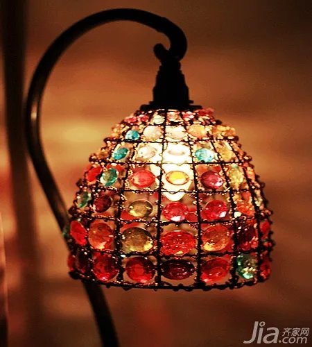 各式台灯图片欣赏  精美台灯设计