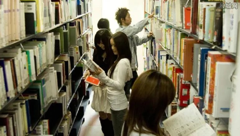 一般买二手书哪里买得到 二手旧书回收价格多少