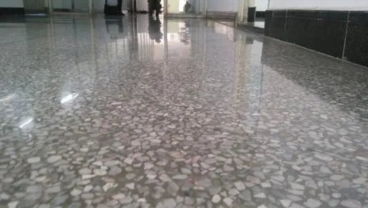 水磨石一般用在什么地方 水磨石翻新应该怎么做