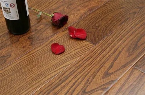 生活家地板质量怎么样  生活家地板价格贵吗