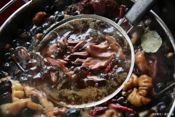 酱肉怎么做 酱肉的做法和配方 酱肉的腌制方法