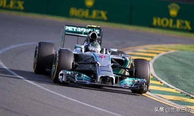 F1赛车和超级跑车，哪个更快？为什么？