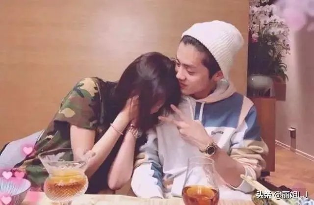 鹿晗关晓彤能成几年